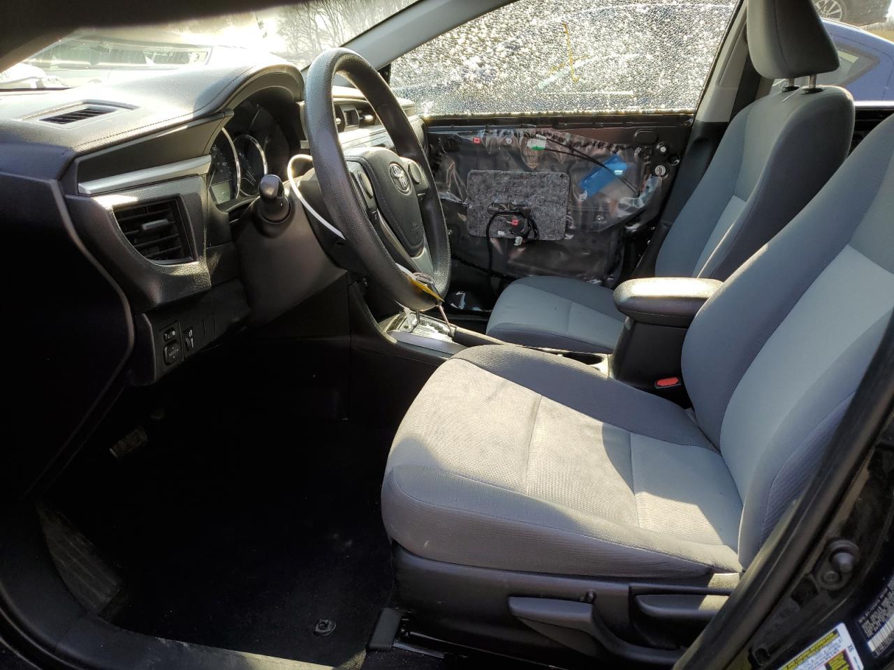 2015 TOYOTA COROLLA L - Фото 7