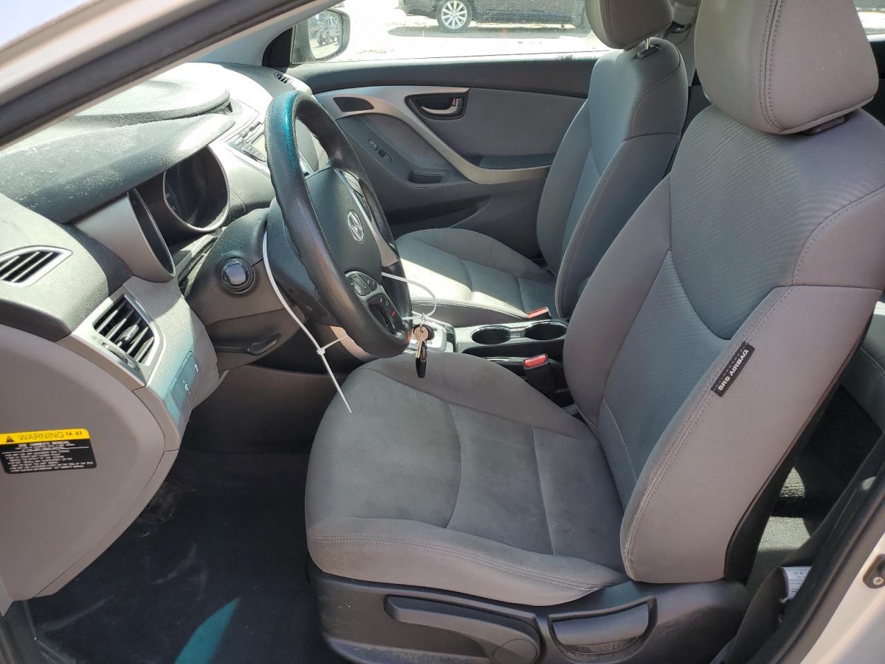 2011 HYUNDAI ELANTRA GL - Image 7