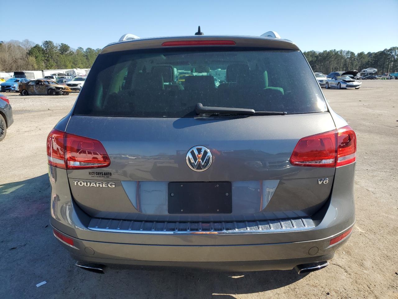 2013 VOLKSWAGEN TOUAREG V6 - Image 6