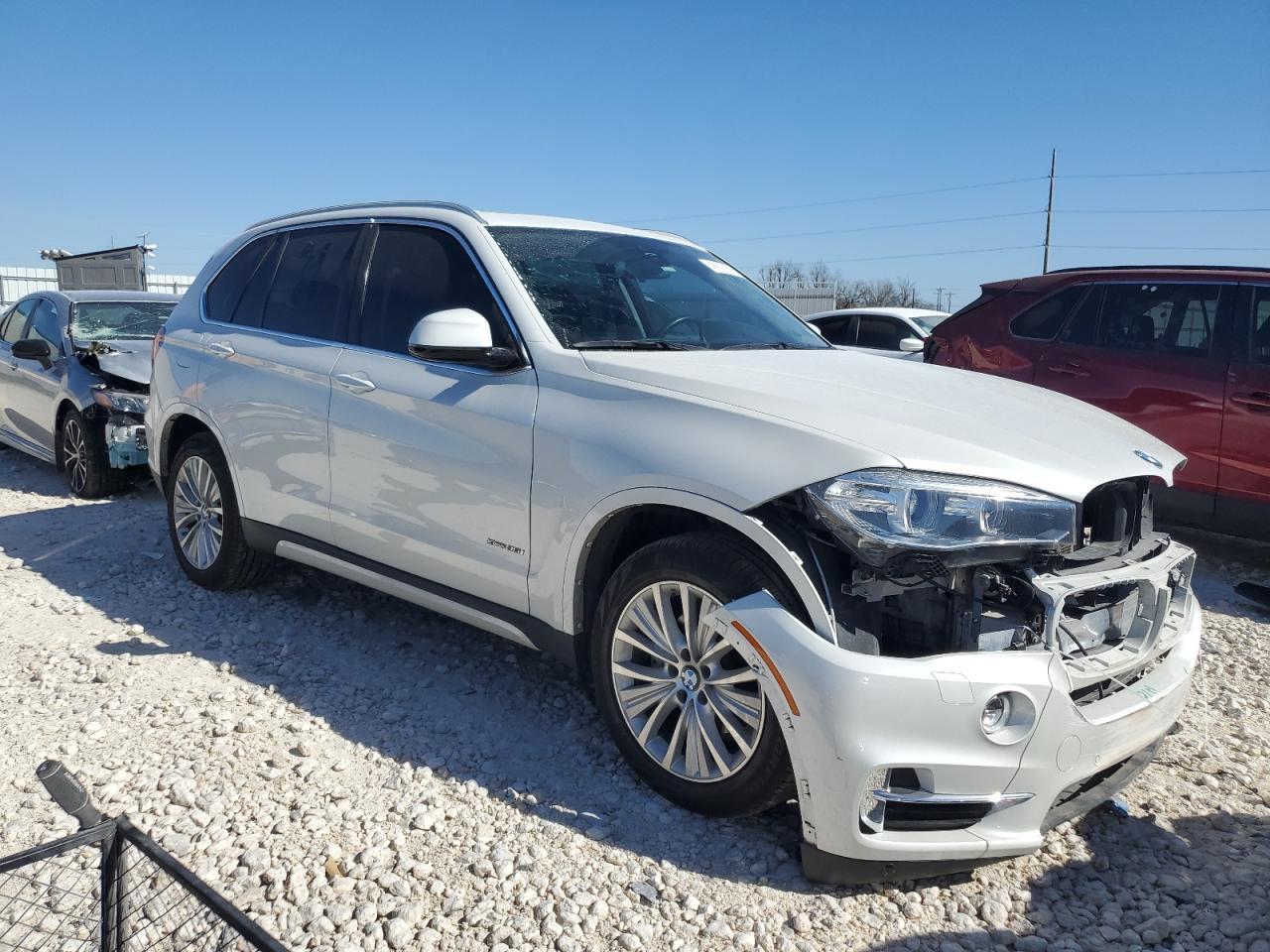 2016 BMW X5 XDRIVE3 - Фото 4