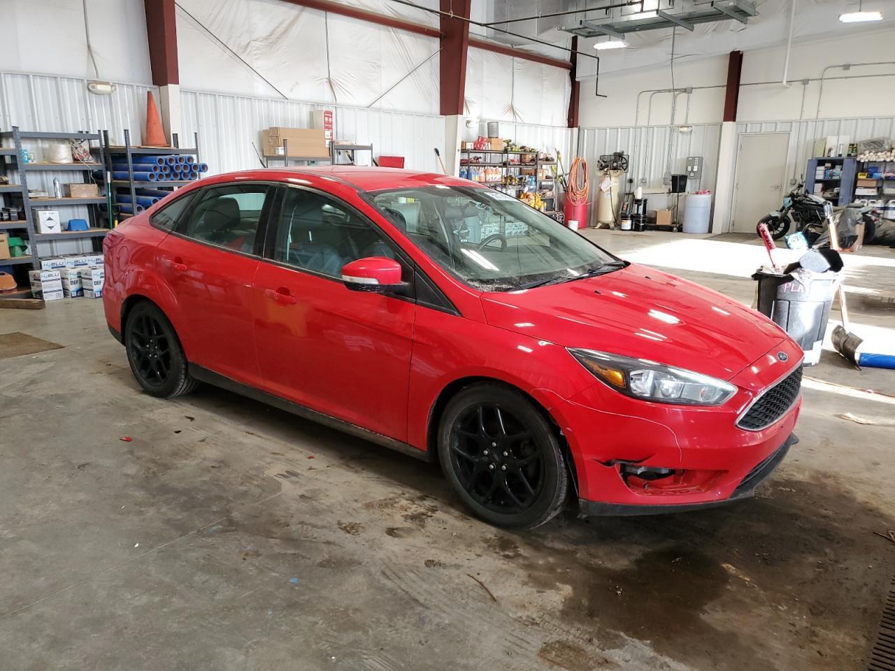 2016 FORD FOCUS SE - Image 4