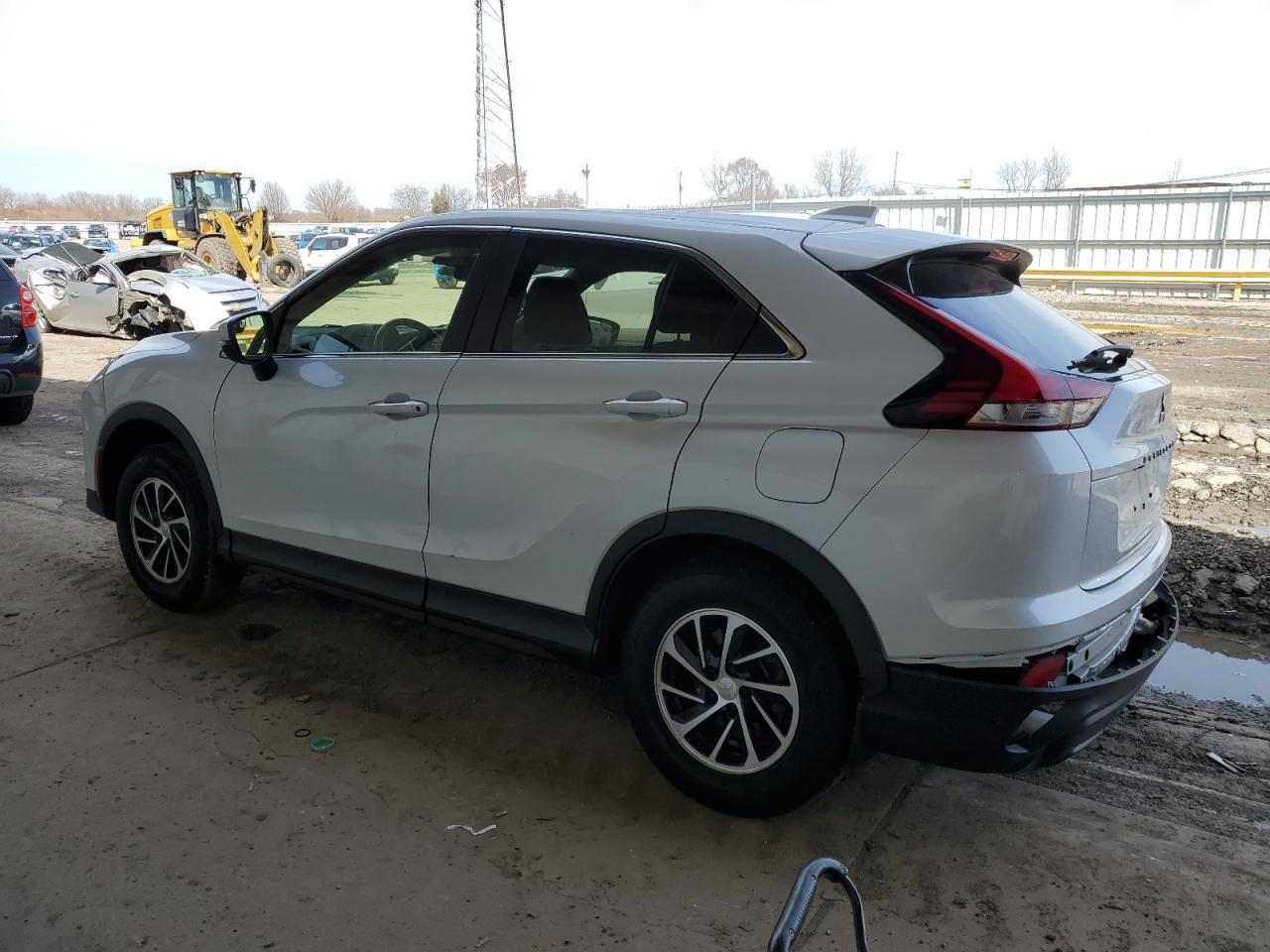 2022 MITSUBISHI ECLIPSE CR - Image 2
