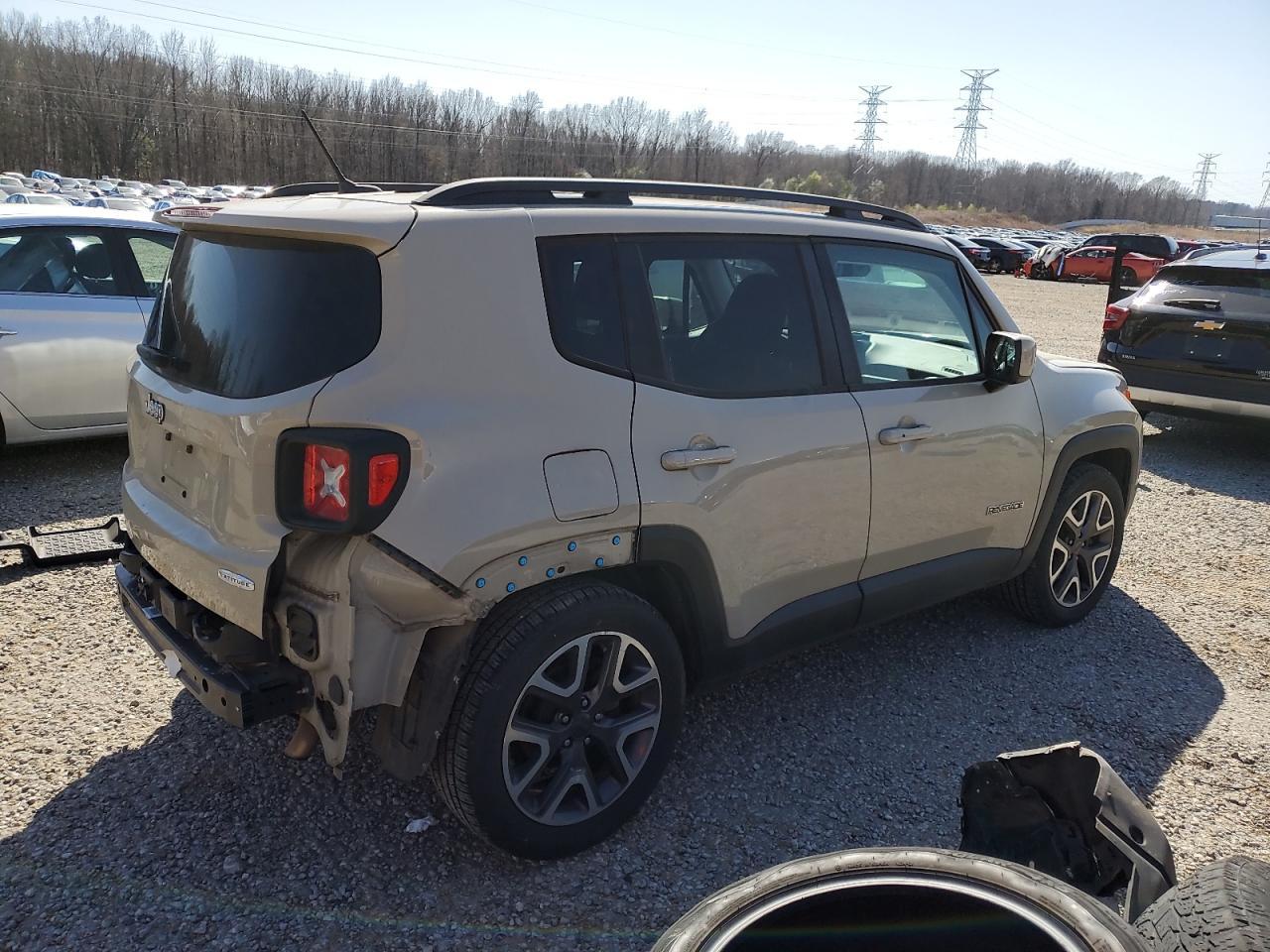 2016 JEEP RENEGADE L - Image 3