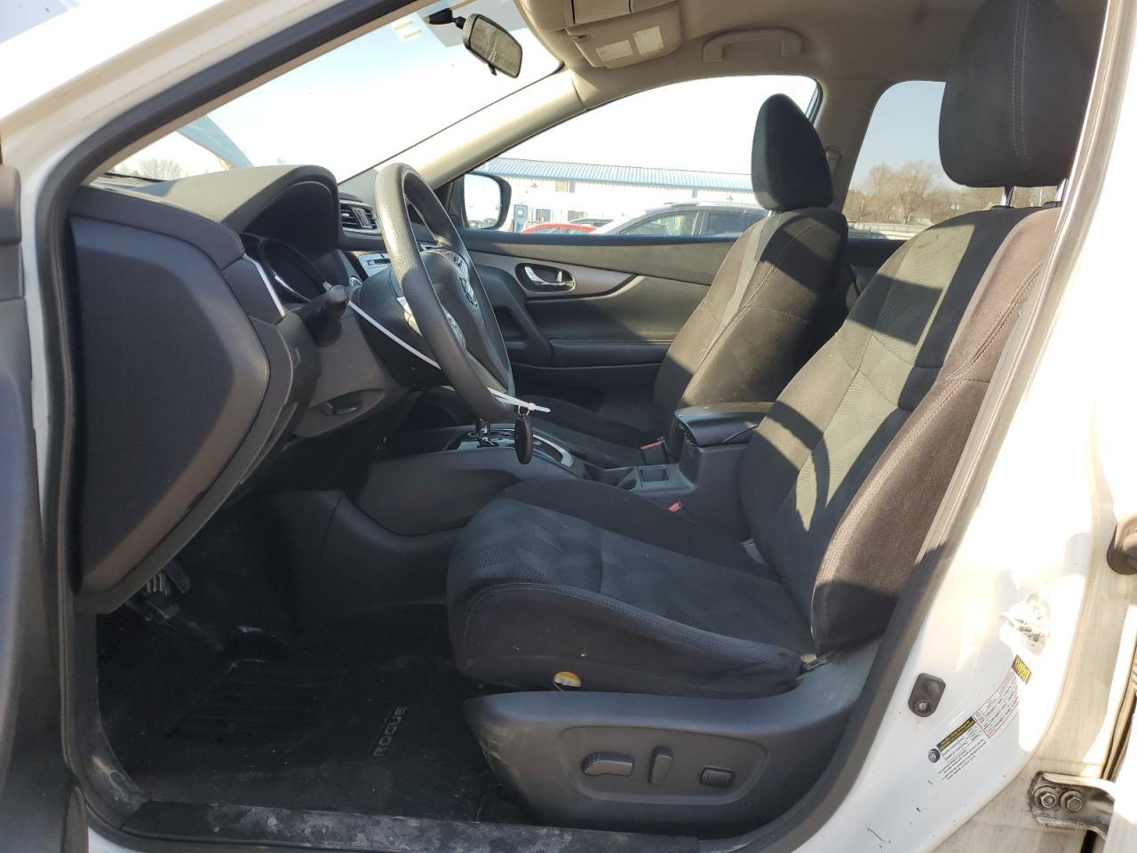 2014 NISSAN ROGUE S - Image 7