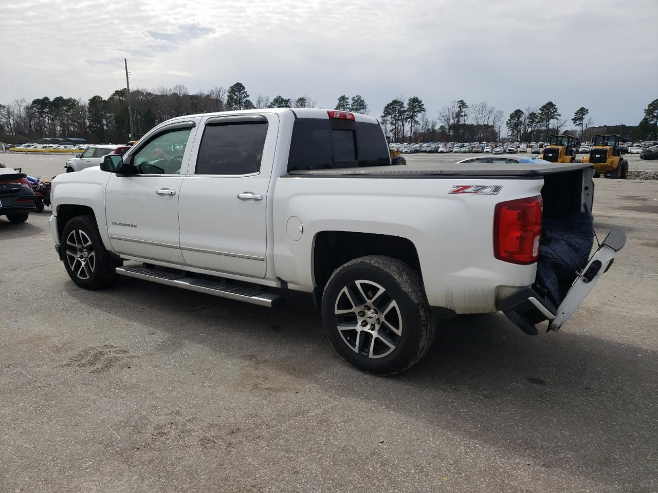 2016 CHEVROLET SILVERADO - Фото 2