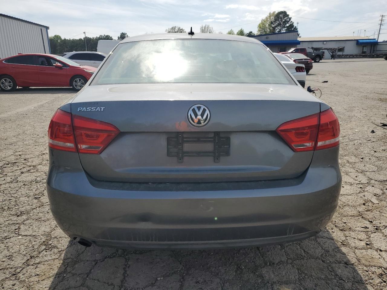 2014 VOLKSWAGEN PASSAT S - Фото 6