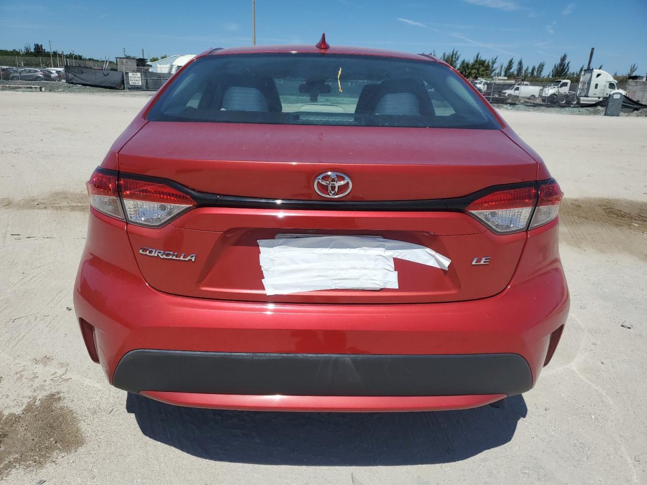 2021 TOYOTA COROLLA LE - Фото 6