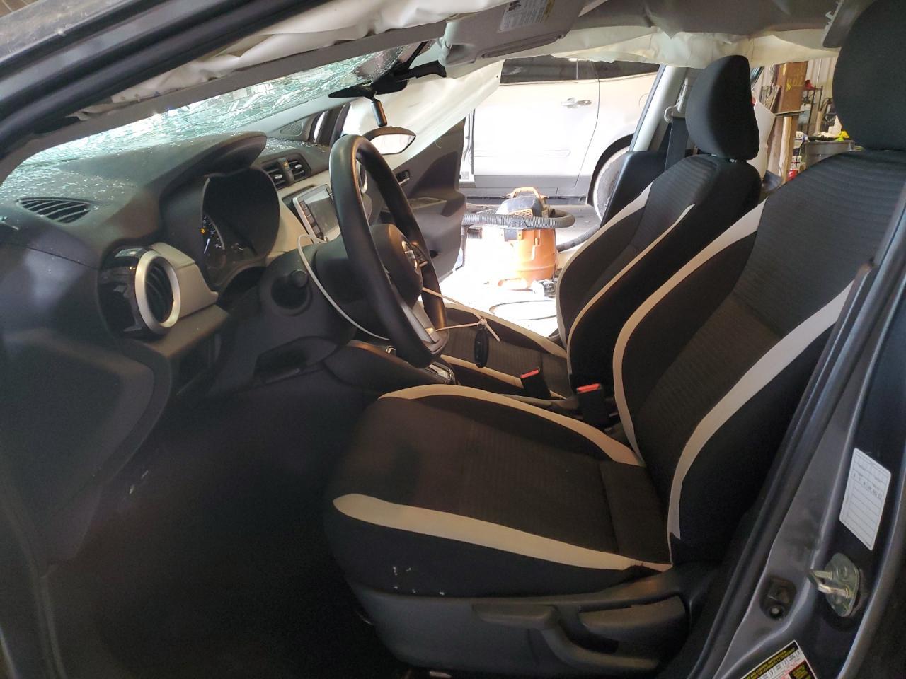 2021 NISSAN VERSA SV - Image 7