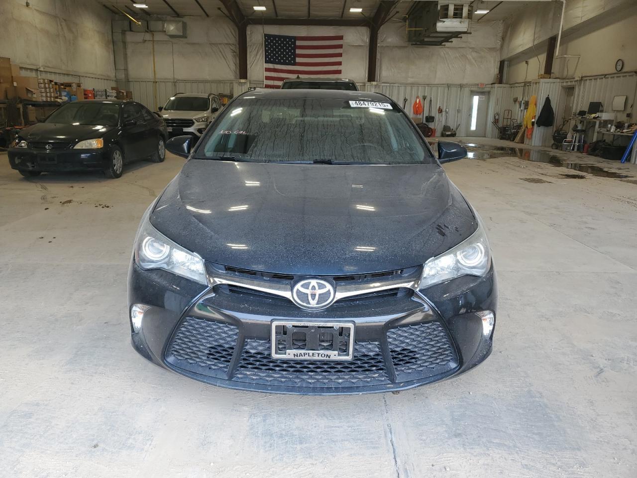 2016 TOYOTA CAMRY LE - Image 5