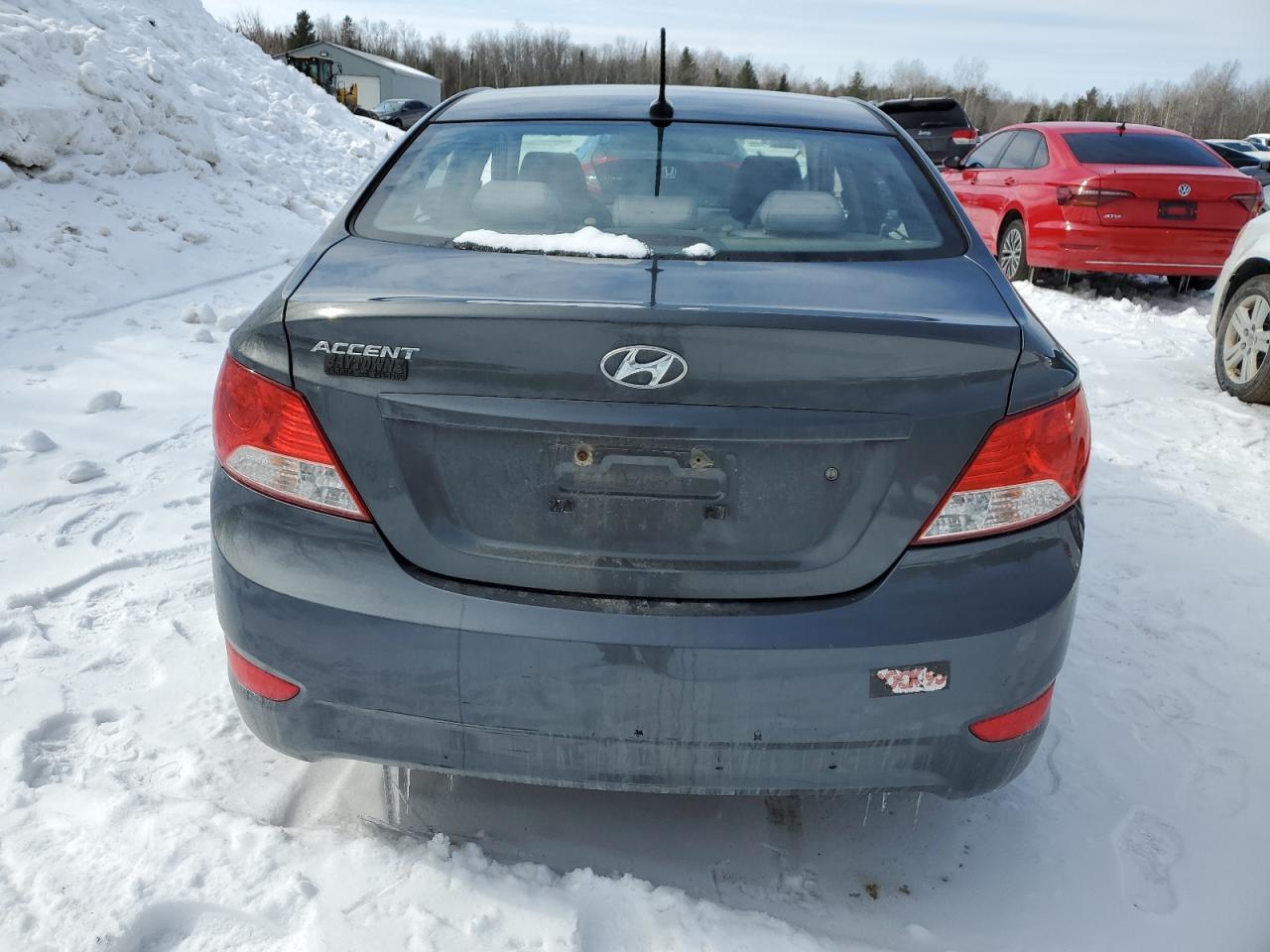 2012 HYUNDAI ACCENT GLS - Image 6