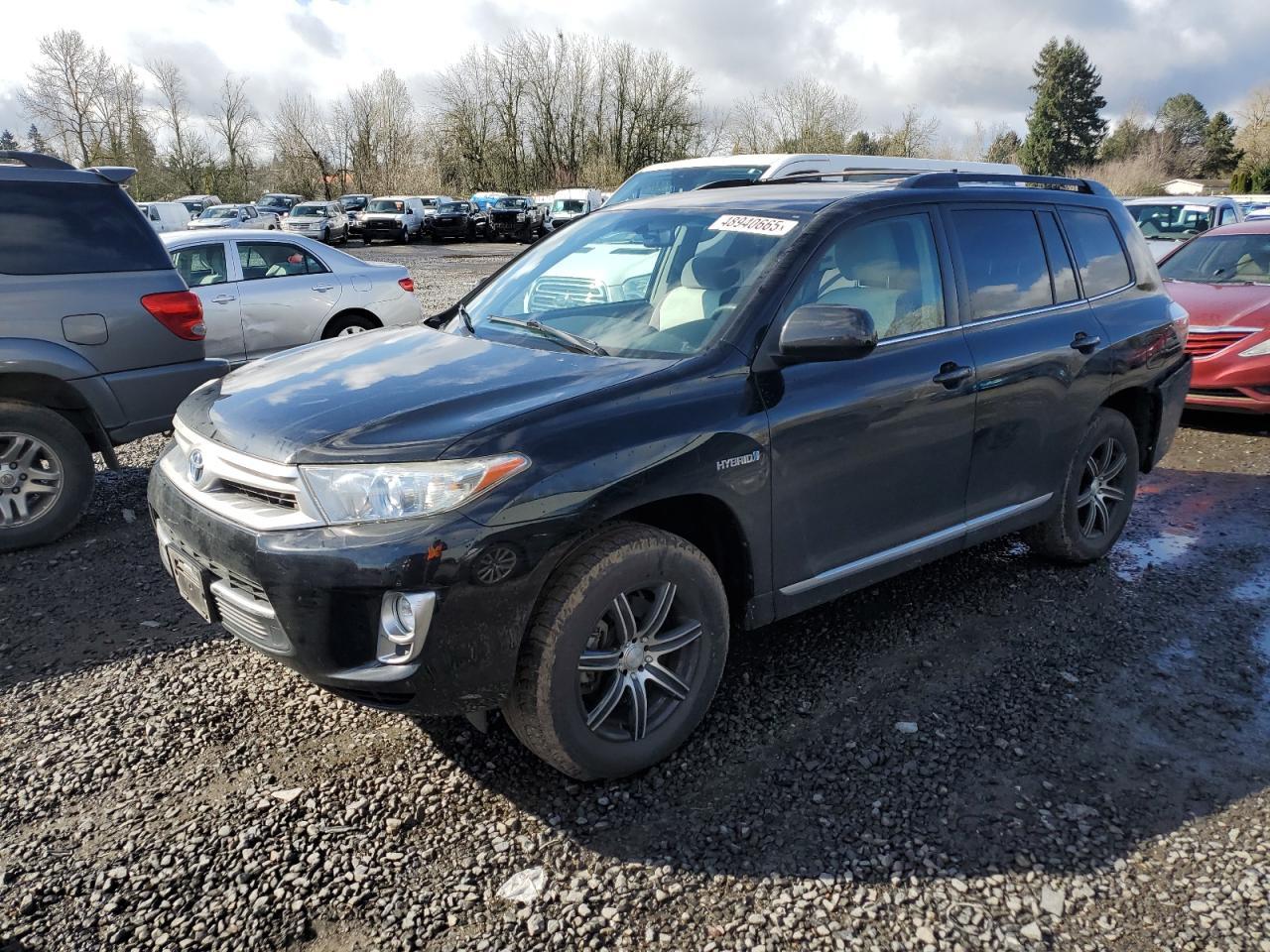2011 TOYOTA HIGHLANDER