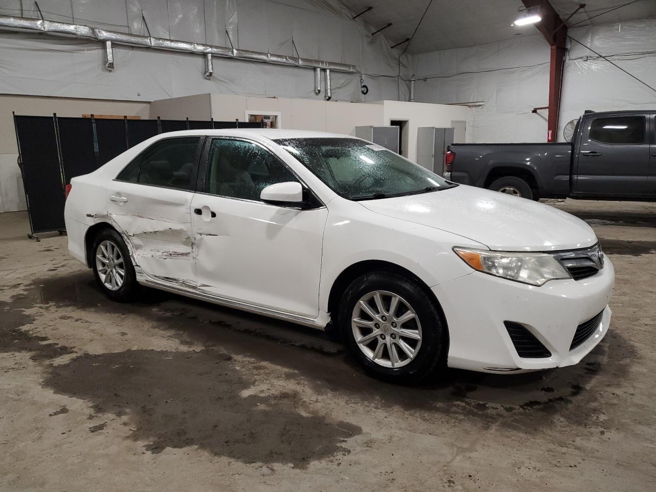 2012 TOYOTA CAMRY BASE - Фото 4