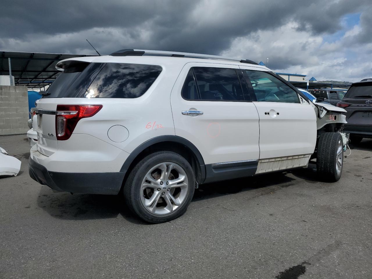 2014 FORD EXPLORER L - Image 3