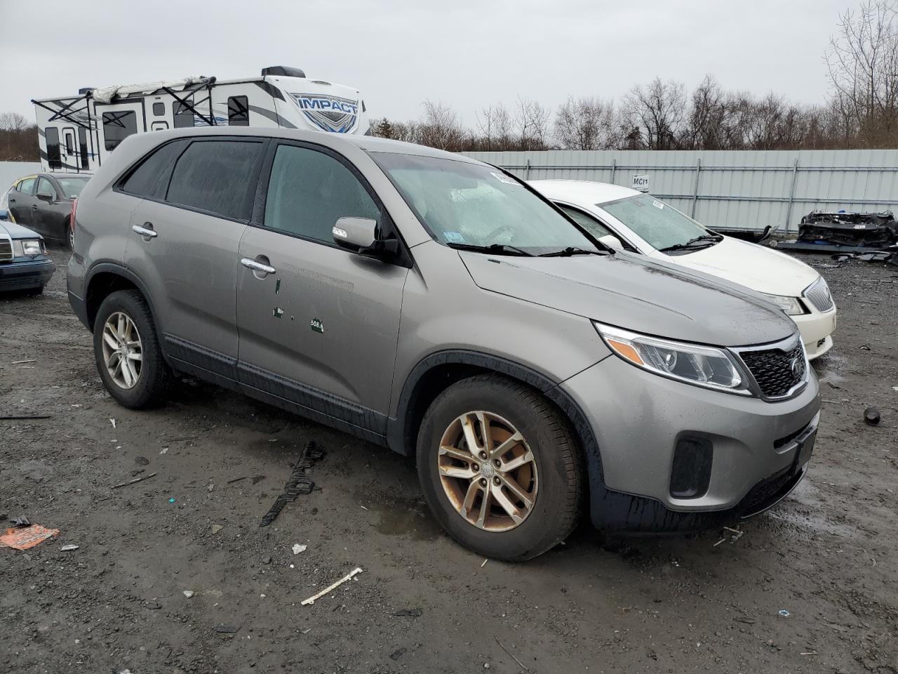 2014 KIA SORENTO LX - Фото 4