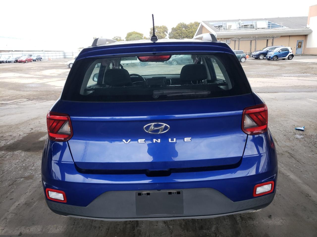 2023 HYUNDAI VENUE SEL - Image 6