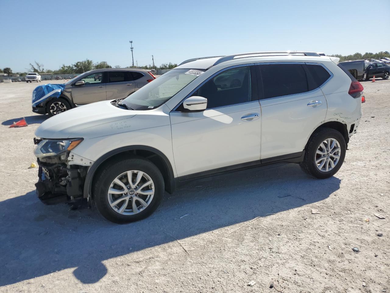 2018 NISSAN ROGUE S