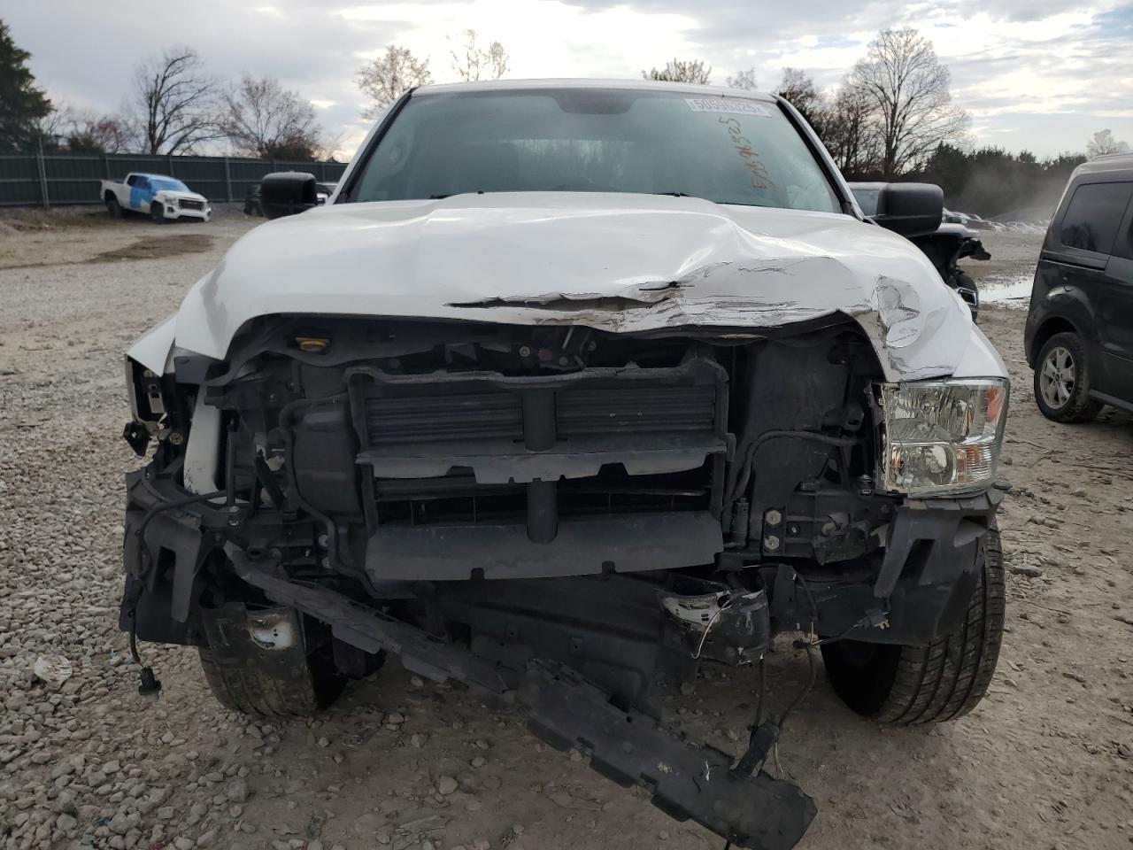 2017 RAM 1500 ST - Image 5