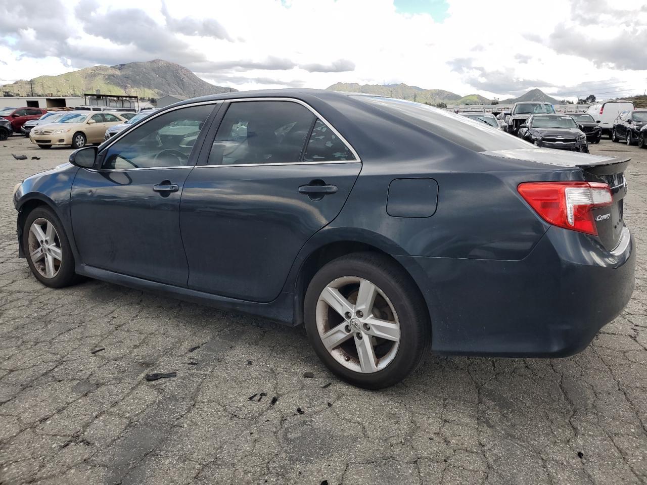 2014 TOYOTA CAMRY L - Image 2