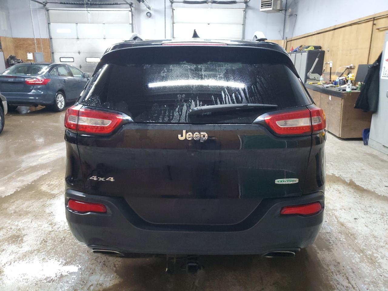 2017 JEEP CHEROKEE L - Image 6