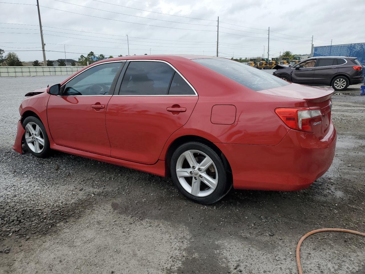 2014 TOYOTA CAMRY L - Image 2