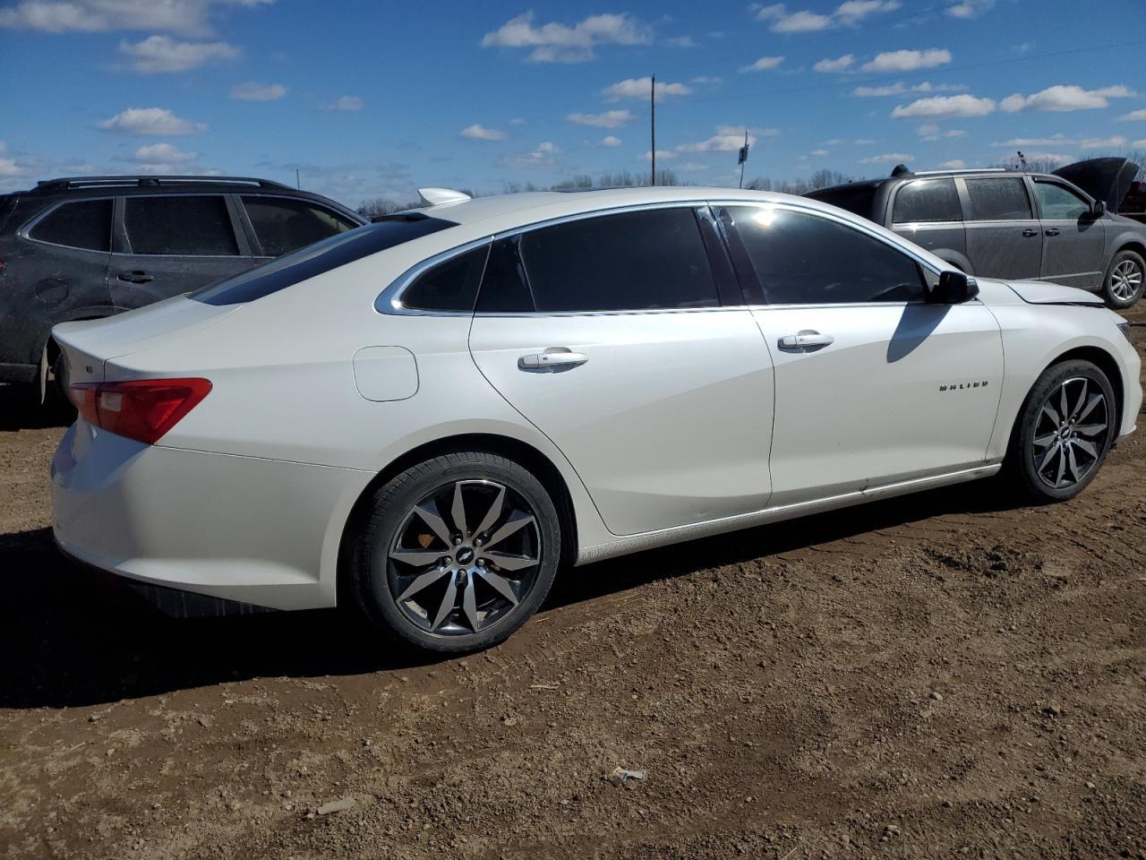 2017 CHEVROLET MALIBU LT - Фото 3