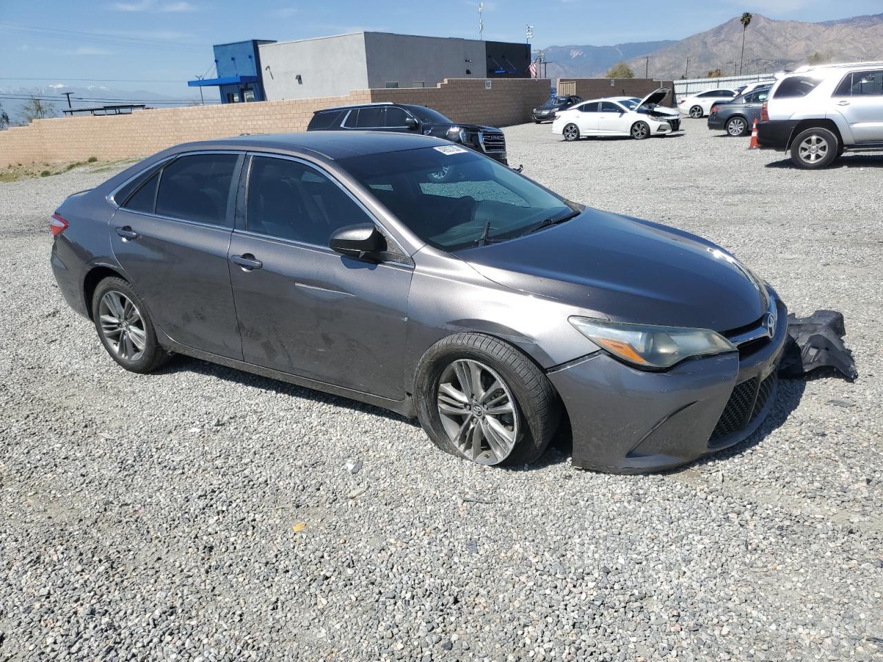 2016 TOYOTA CAMRY LE - Image 4