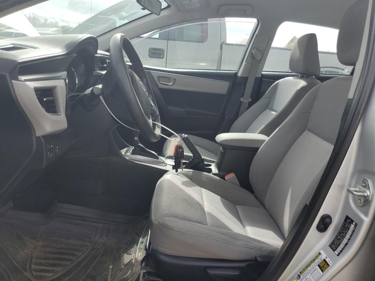 2014 TOYOTA COROLLA L - Фото 7