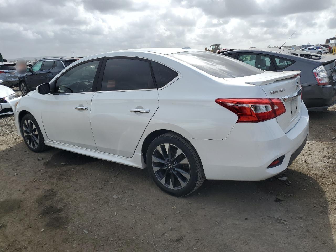 2017 NISSAN SENTRA S - Фото 2