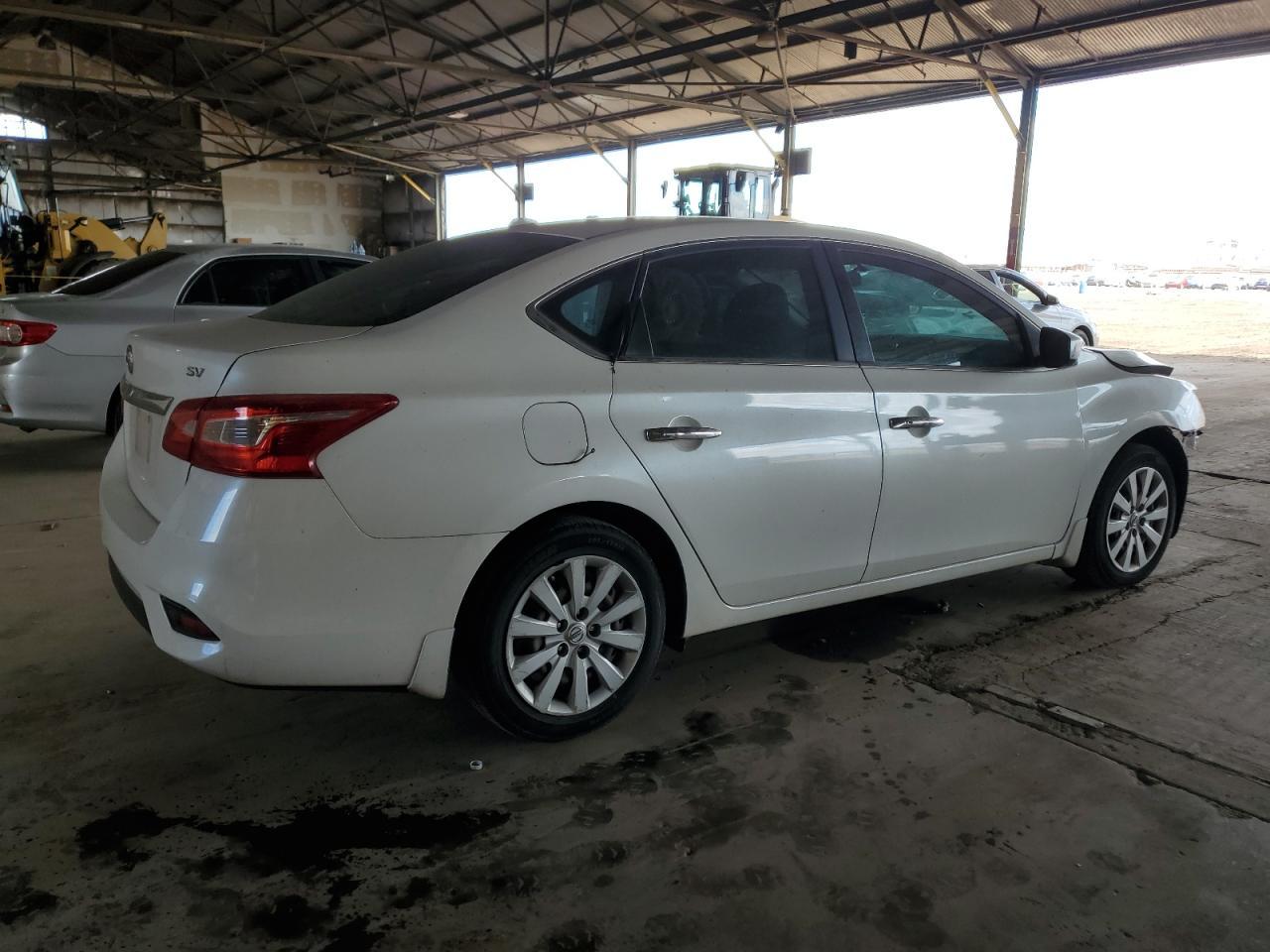 2016 NISSAN SENTRA S - Фото 3