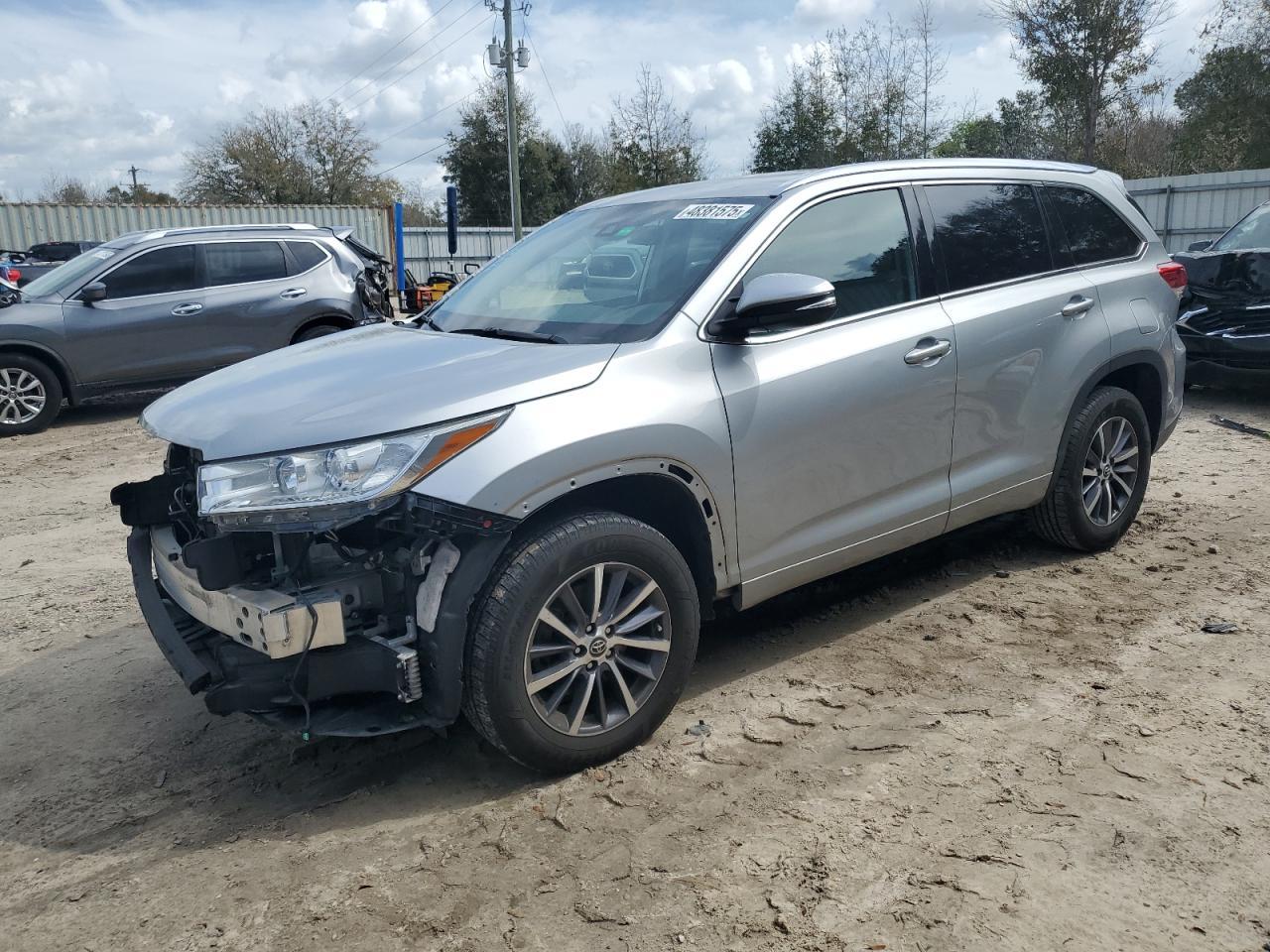 2018 TOYOTA HIGHLANDER