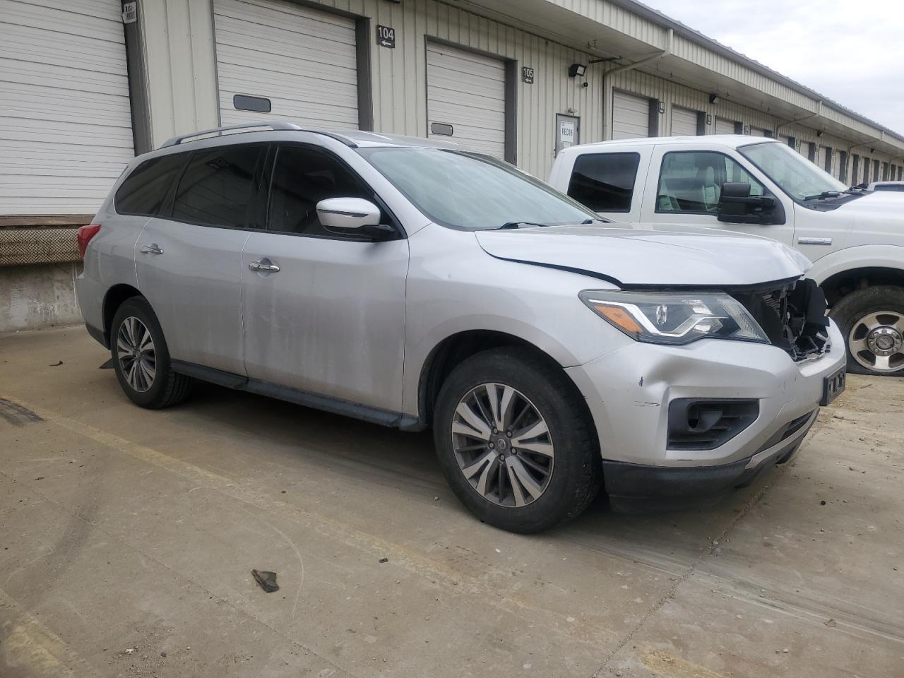 2017 NISSAN PATHFINDER - Фото 4