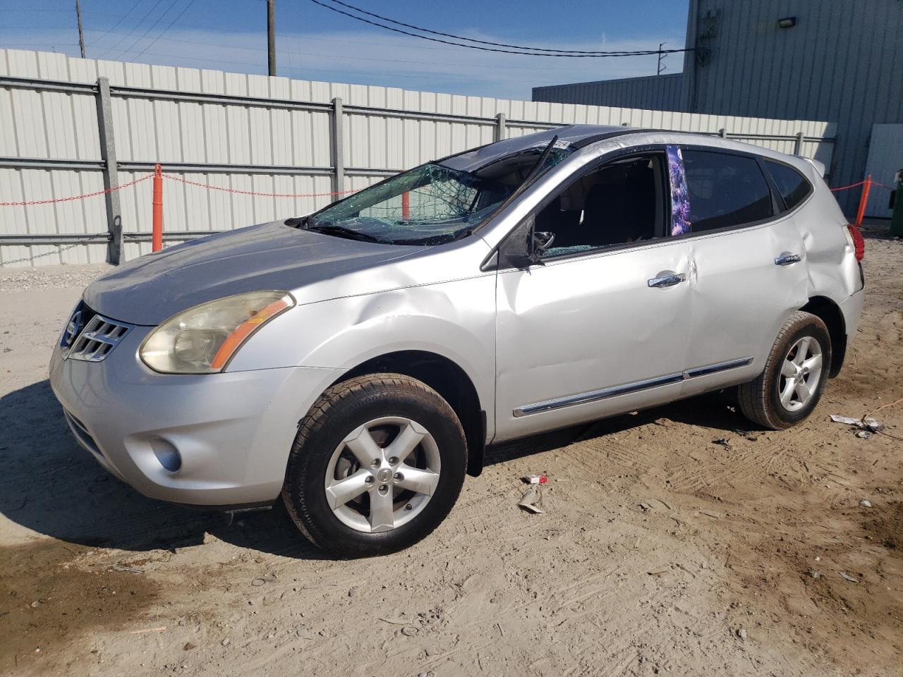 2013 NISSAN ROGUE S
