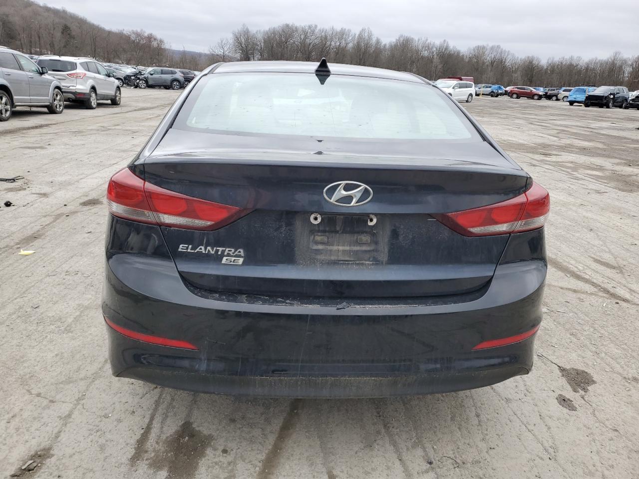 2017 HYUNDAI ELANTRA SE - Image 6