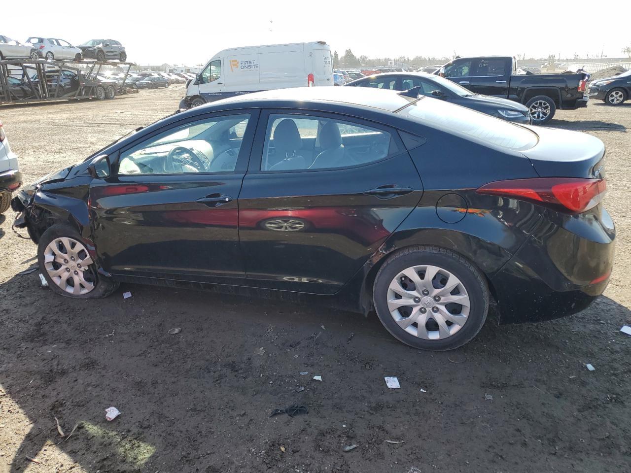 2014 HYUNDAI ELANTRA SE - Image 2