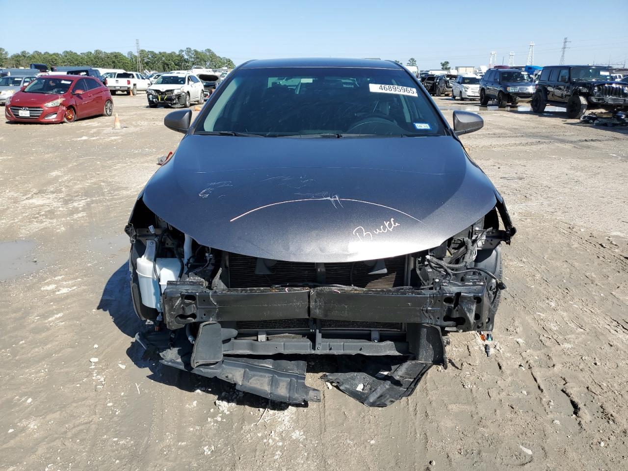 2017 TOYOTA CAMRY LE - Image 5