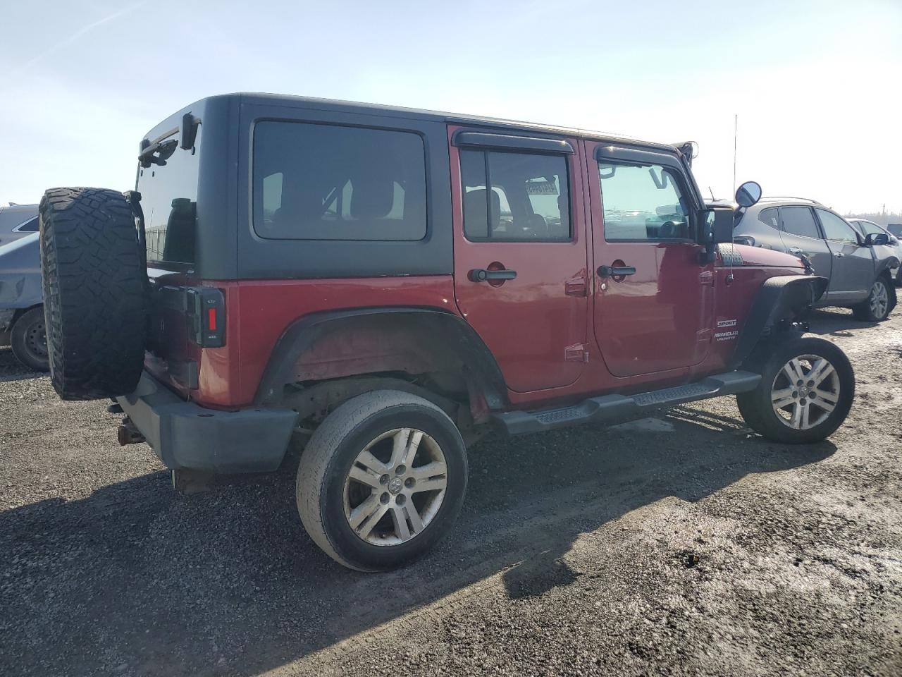 2012 JEEP WRANGLER U - Image 3