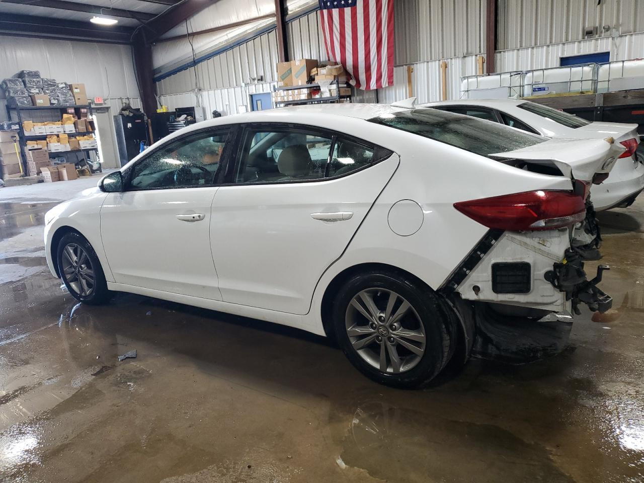 2017 HYUNDAI ELANTRA SE - Фото 2