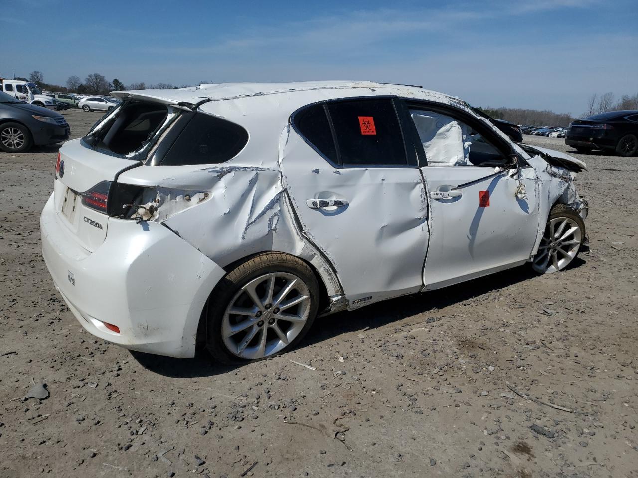2011 LEXUS CT 200 - Фото 3