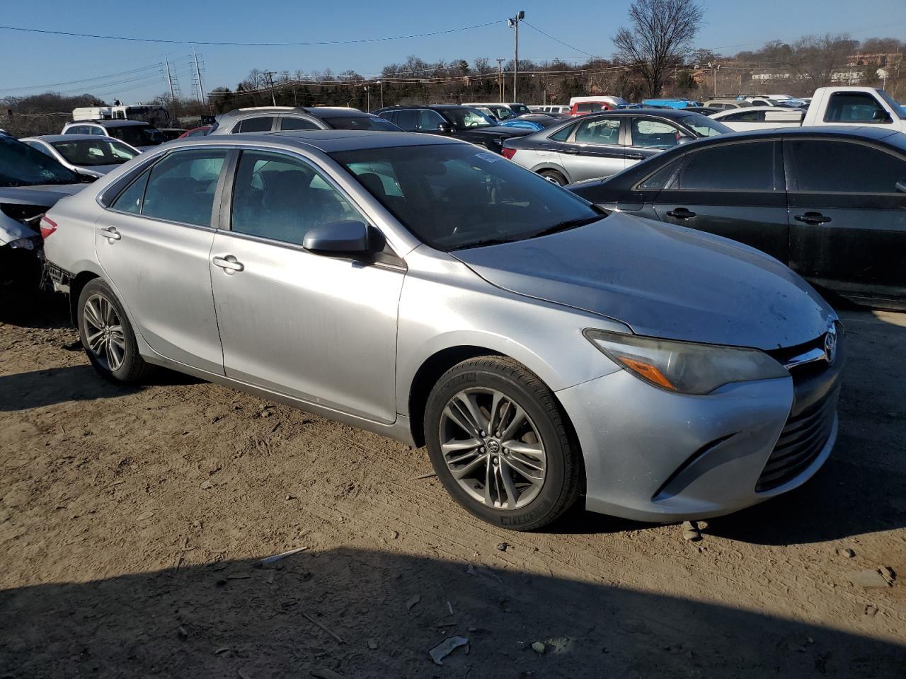 2016 TOYOTA CAMRY LE - Image 4