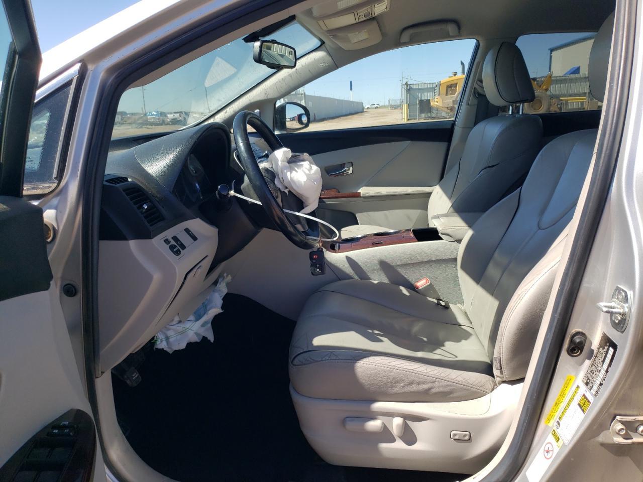 2012 TOYOTA VENZA LE - Фото 7