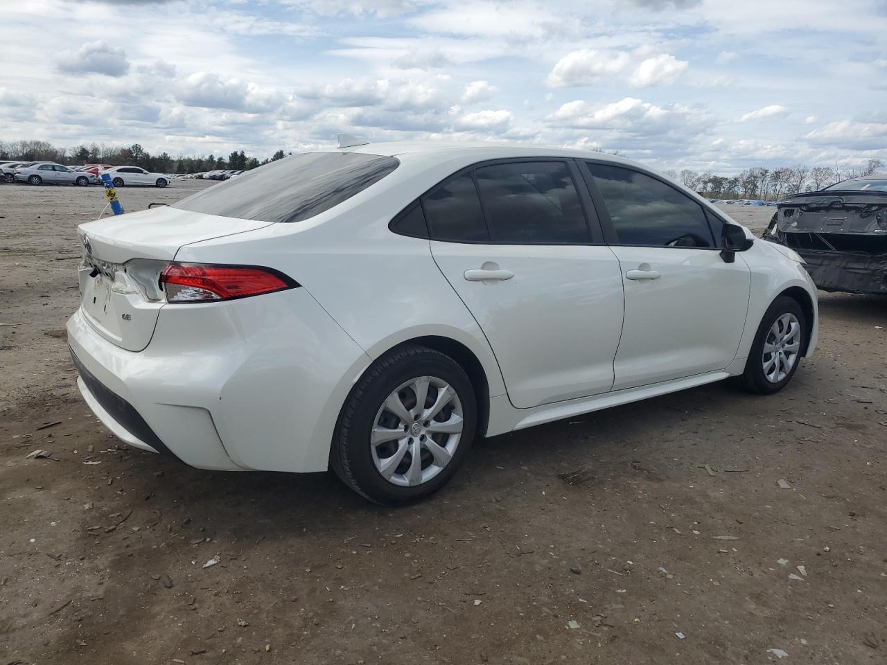 2020 TOYOTA COROLLA LE - Image 3