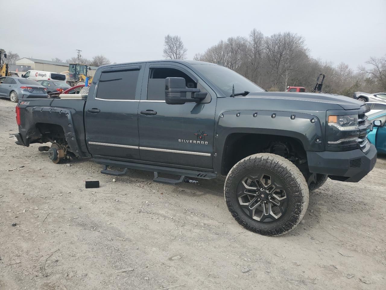2017 CHEVROLET SILVERADO - Фото 4