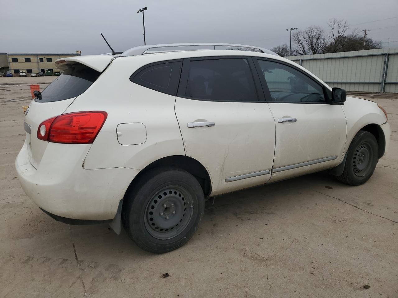 2015 NISSAN ROGUE SELE - Image 3