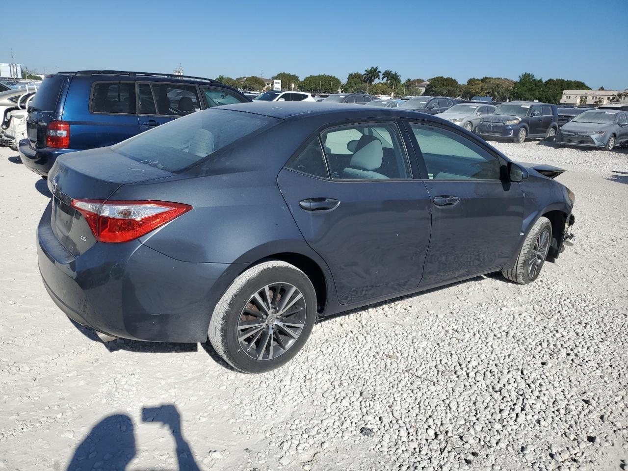 2016 TOYOTA COROLLA L - Фото 3