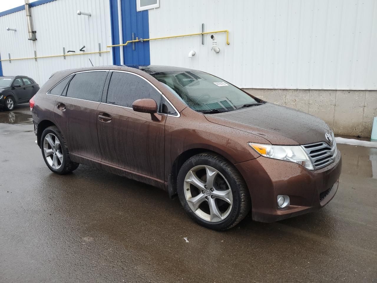 2011 TOYOTA VENZA - Фото 4