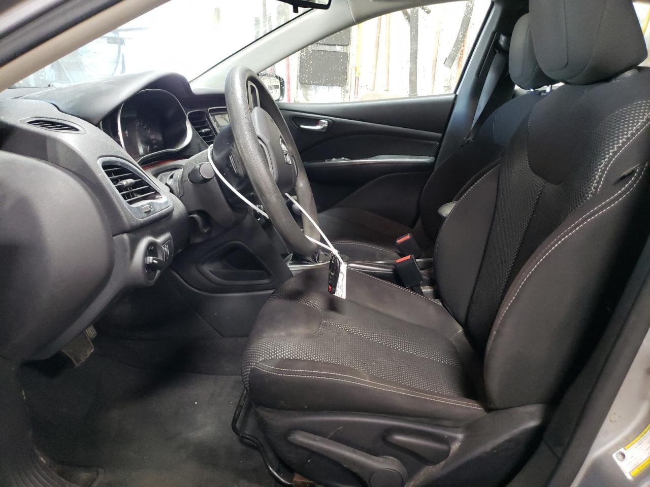 2015 DODGE DART SXT - Фото 7