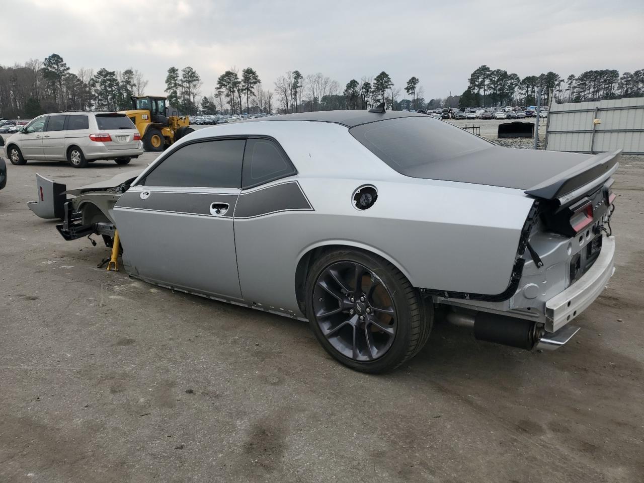2023 DODGE CHALLENGER - Фото 2