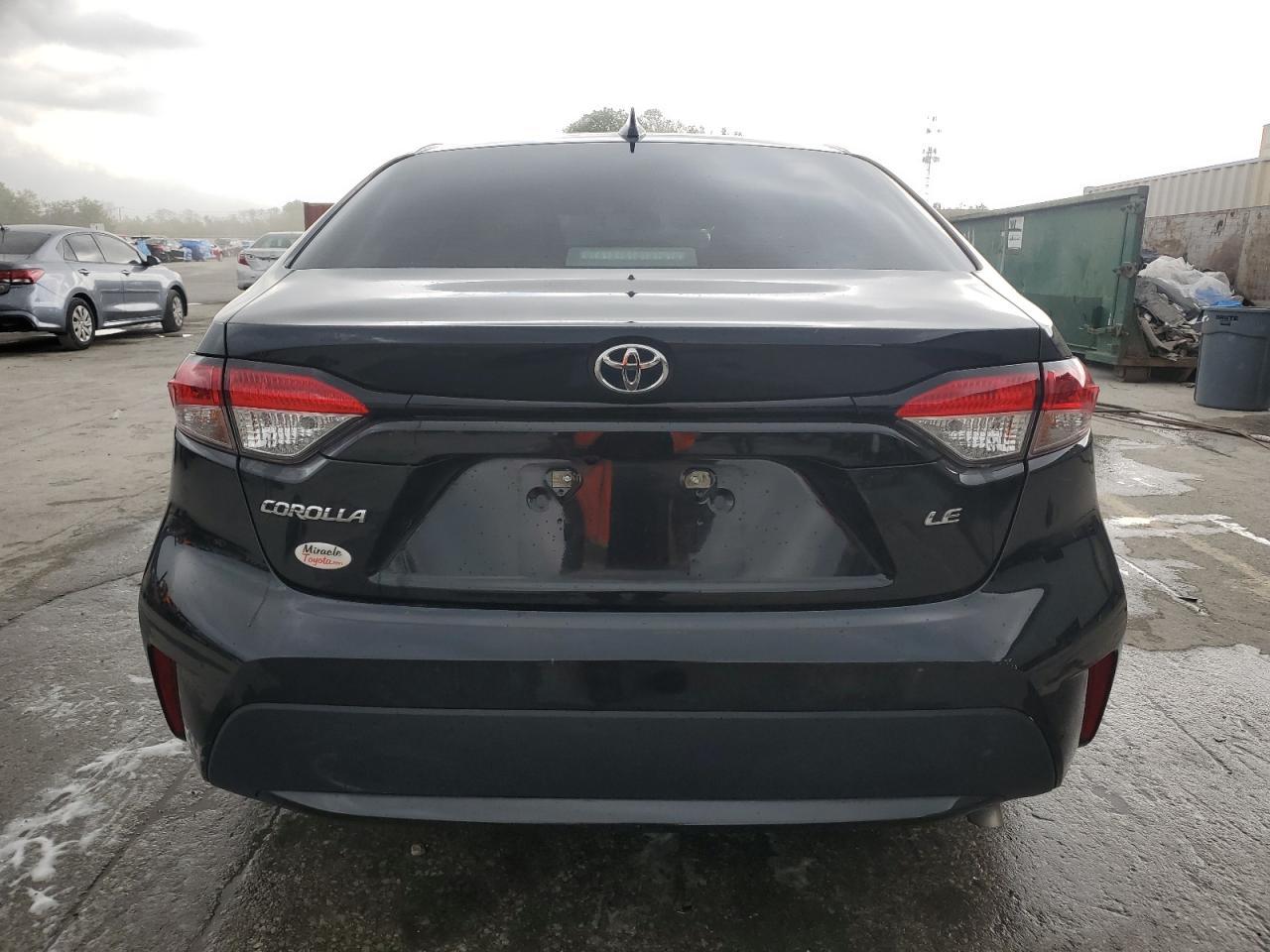 2021 TOYOTA COROLLA LE - Image 6