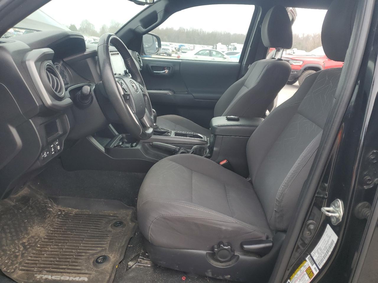 2017 TOYOTA TACOMA DOU - Фото 7
