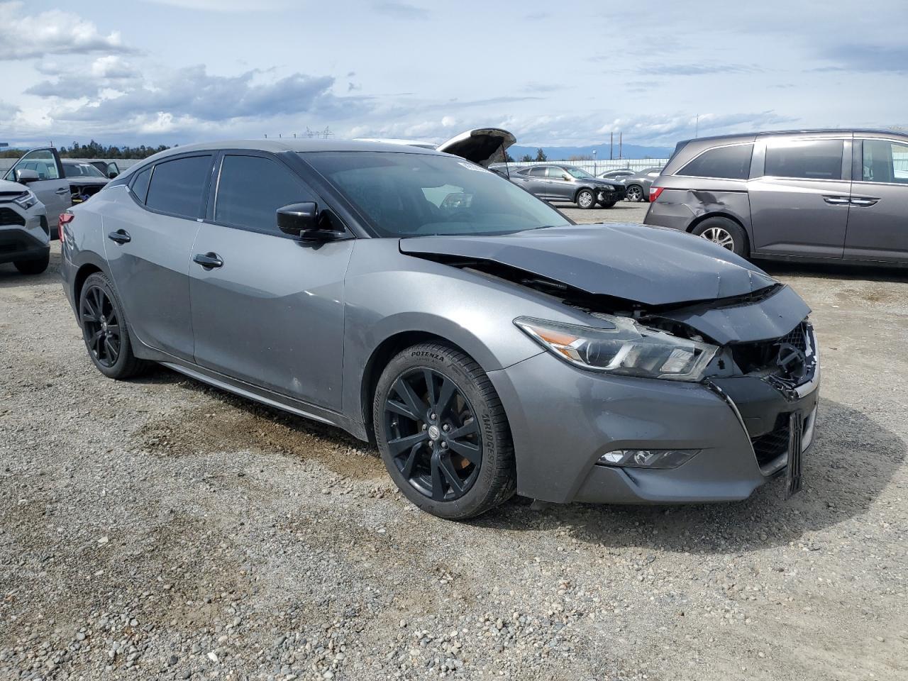 2017 NISSAN MAXIMA 3.5 - Image 4